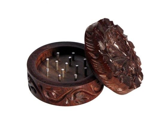 Rosewood Grinder Leaf 2-part carved 45mm - Waterpijp-bong.nl